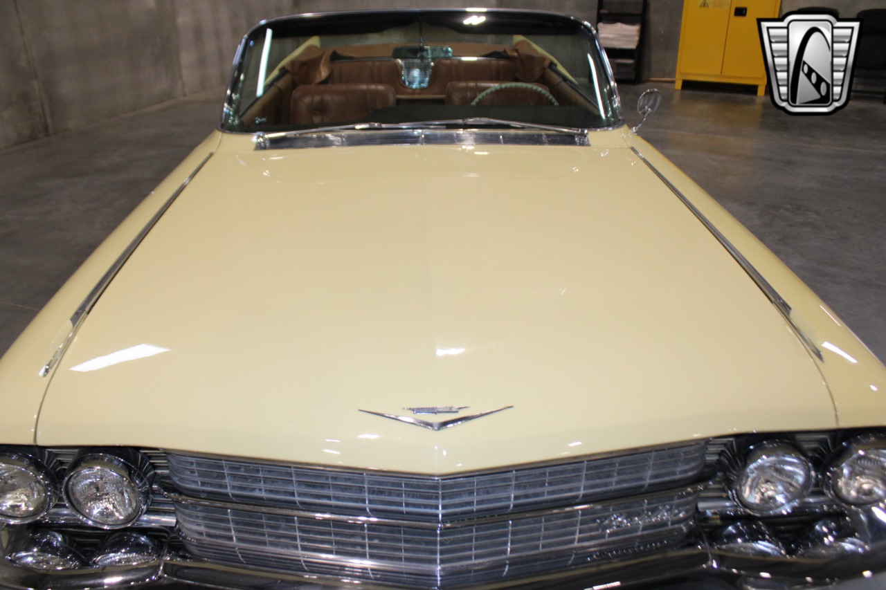 1962 Cadillac Series 62 40