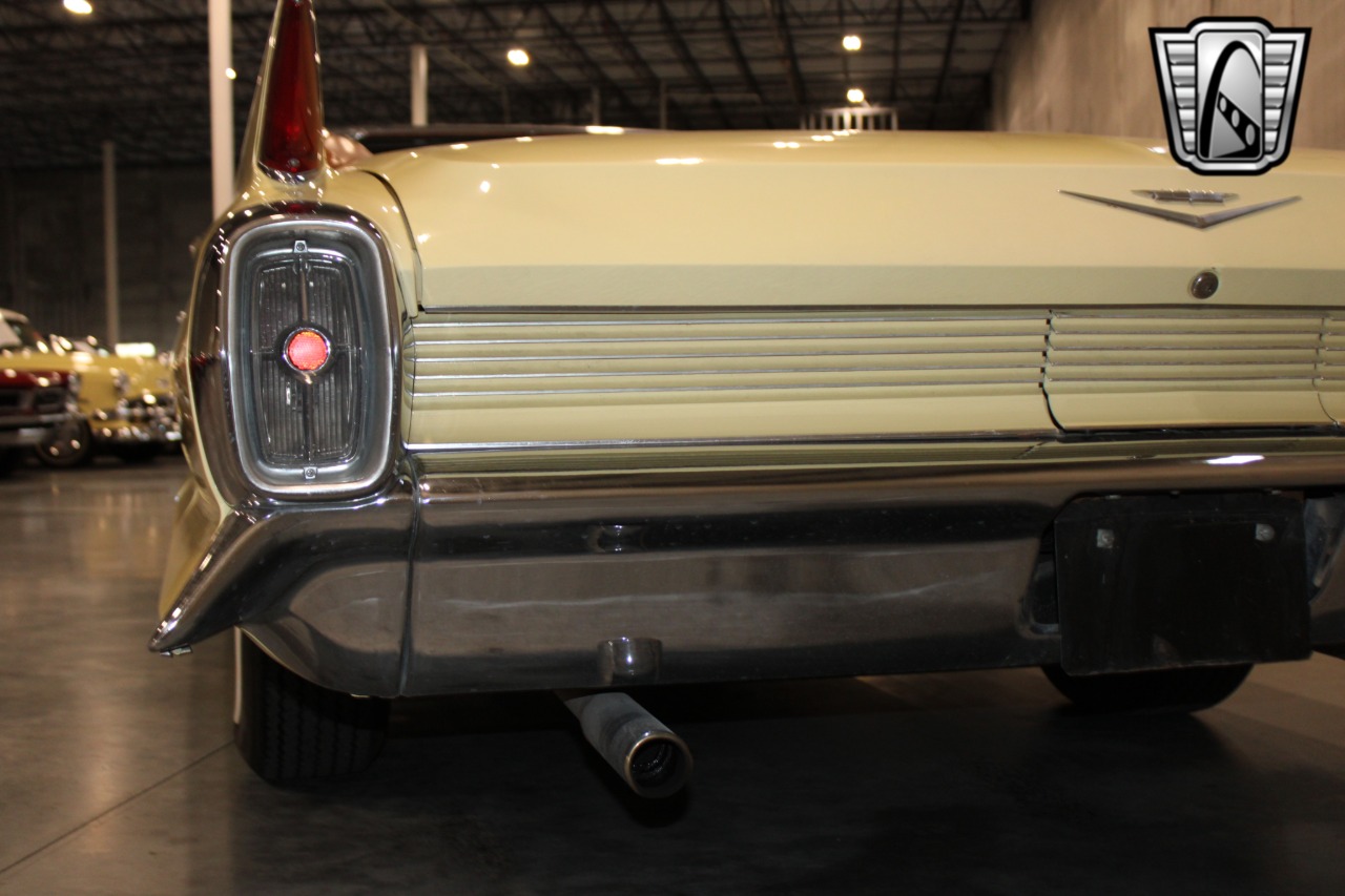 1962 Cadillac Series 62 65