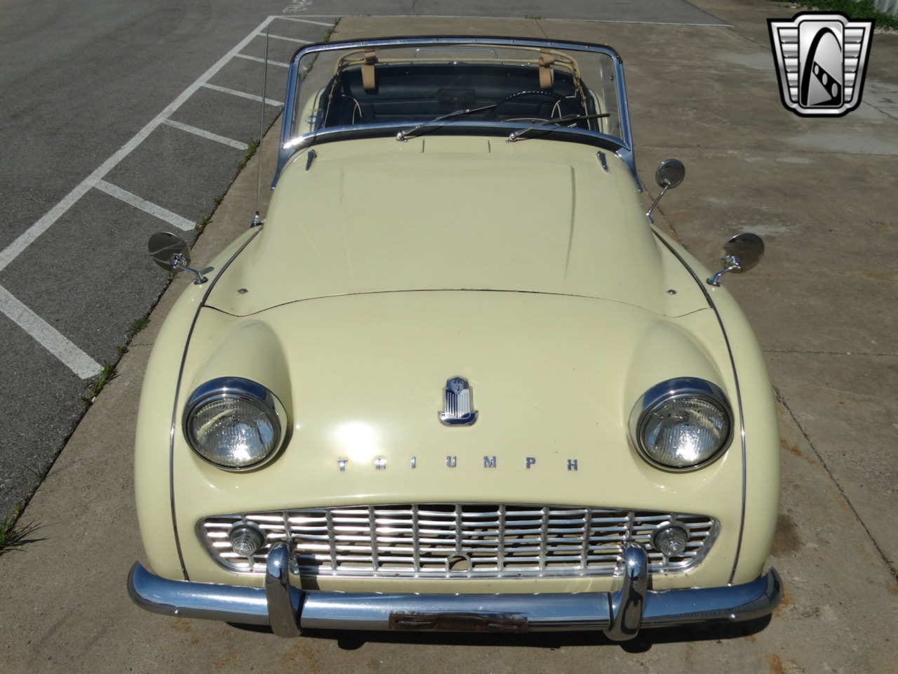 1961 Triumph TR3 29