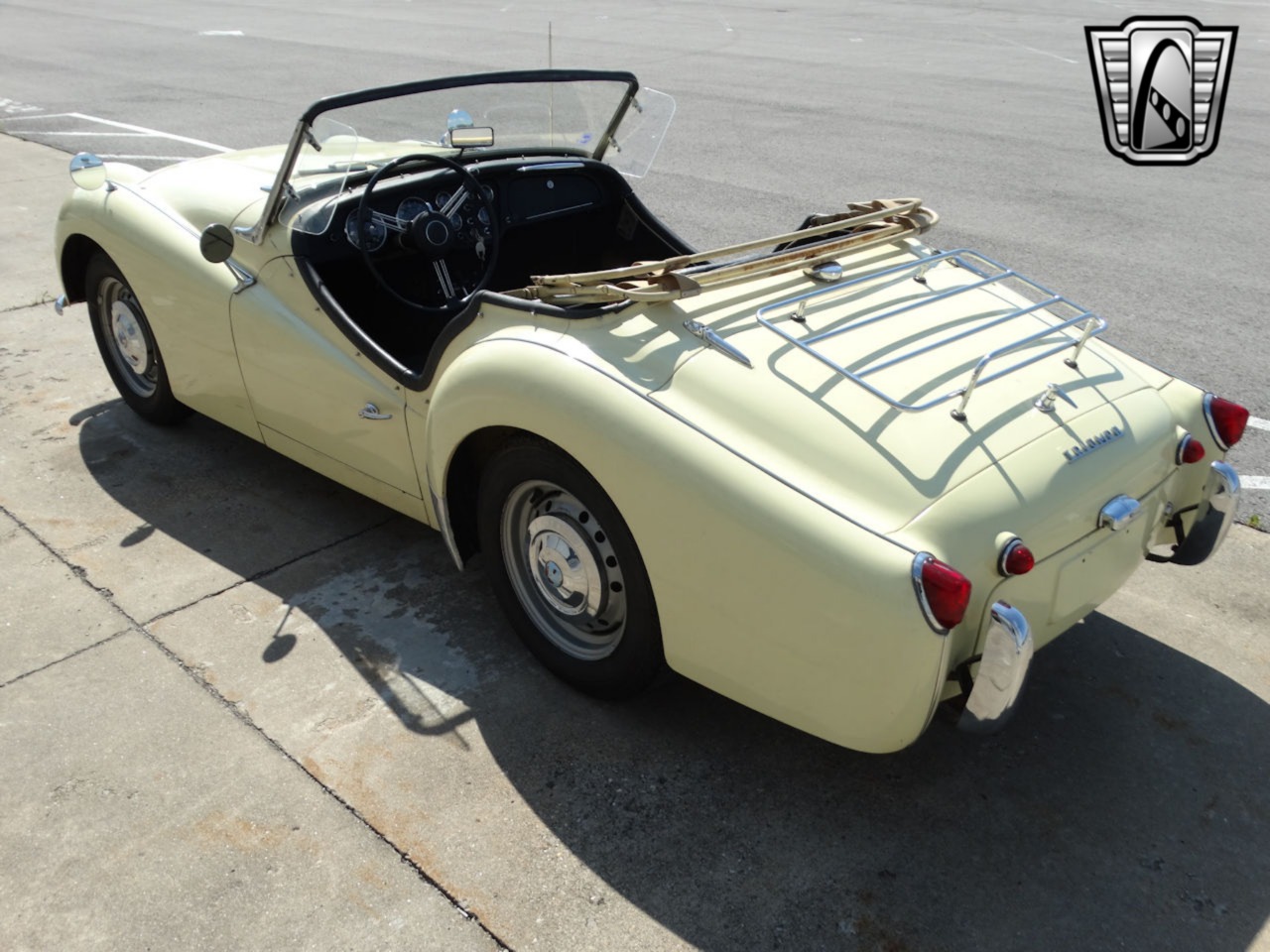 1961 Triumph TR3 32