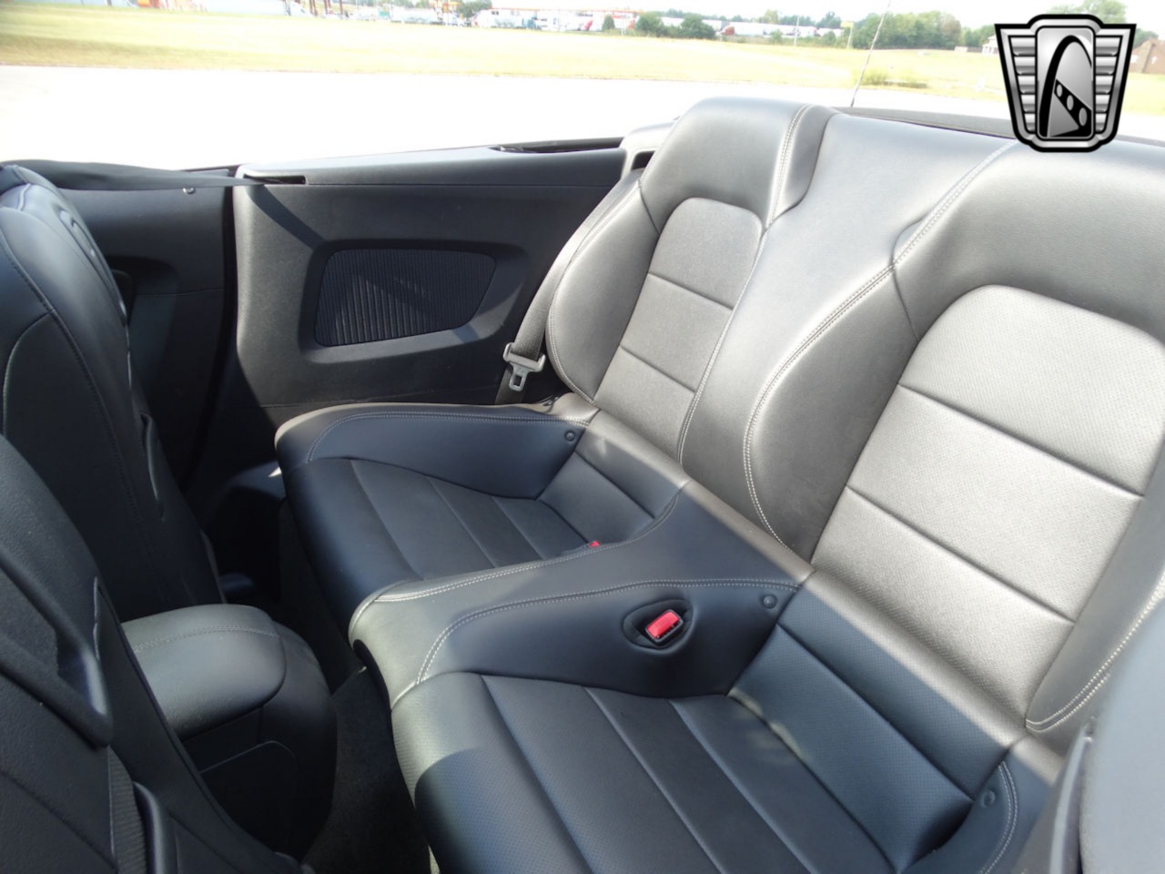 2015 Ford Mustang 24