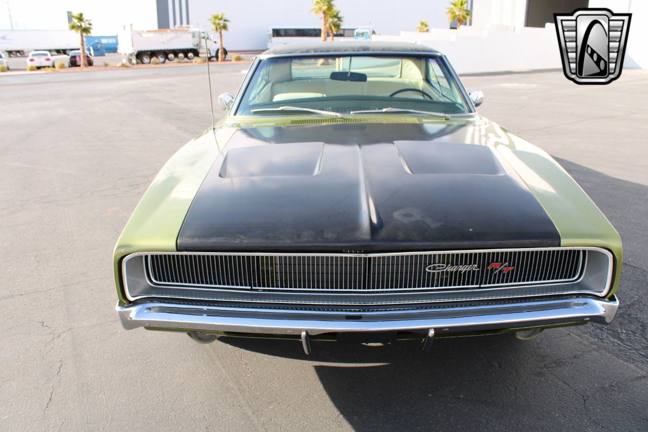 1968 Dodge Charger 2