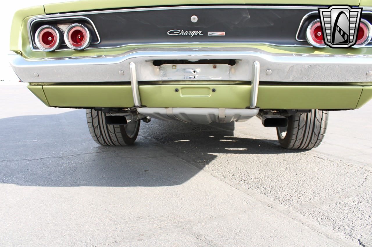 1968 Dodge Charger 32