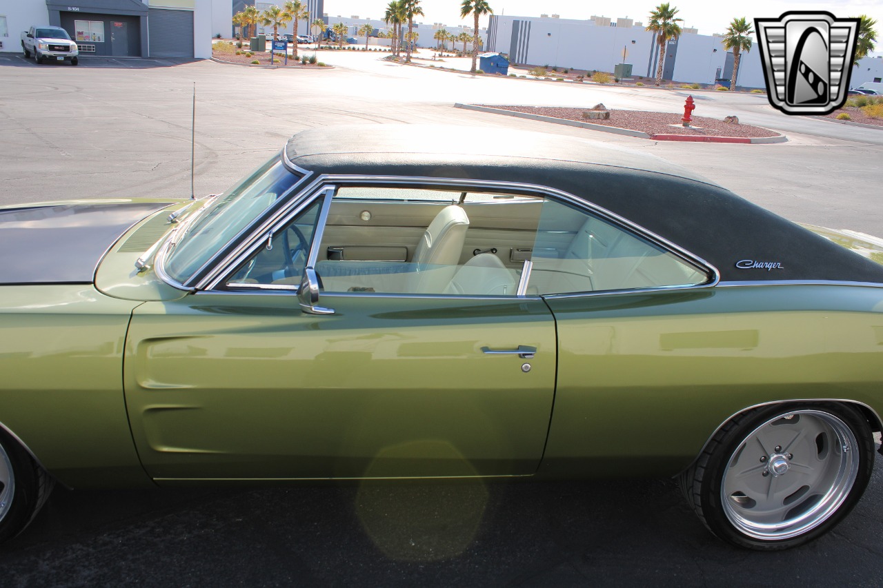 1968 Dodge Charger 37