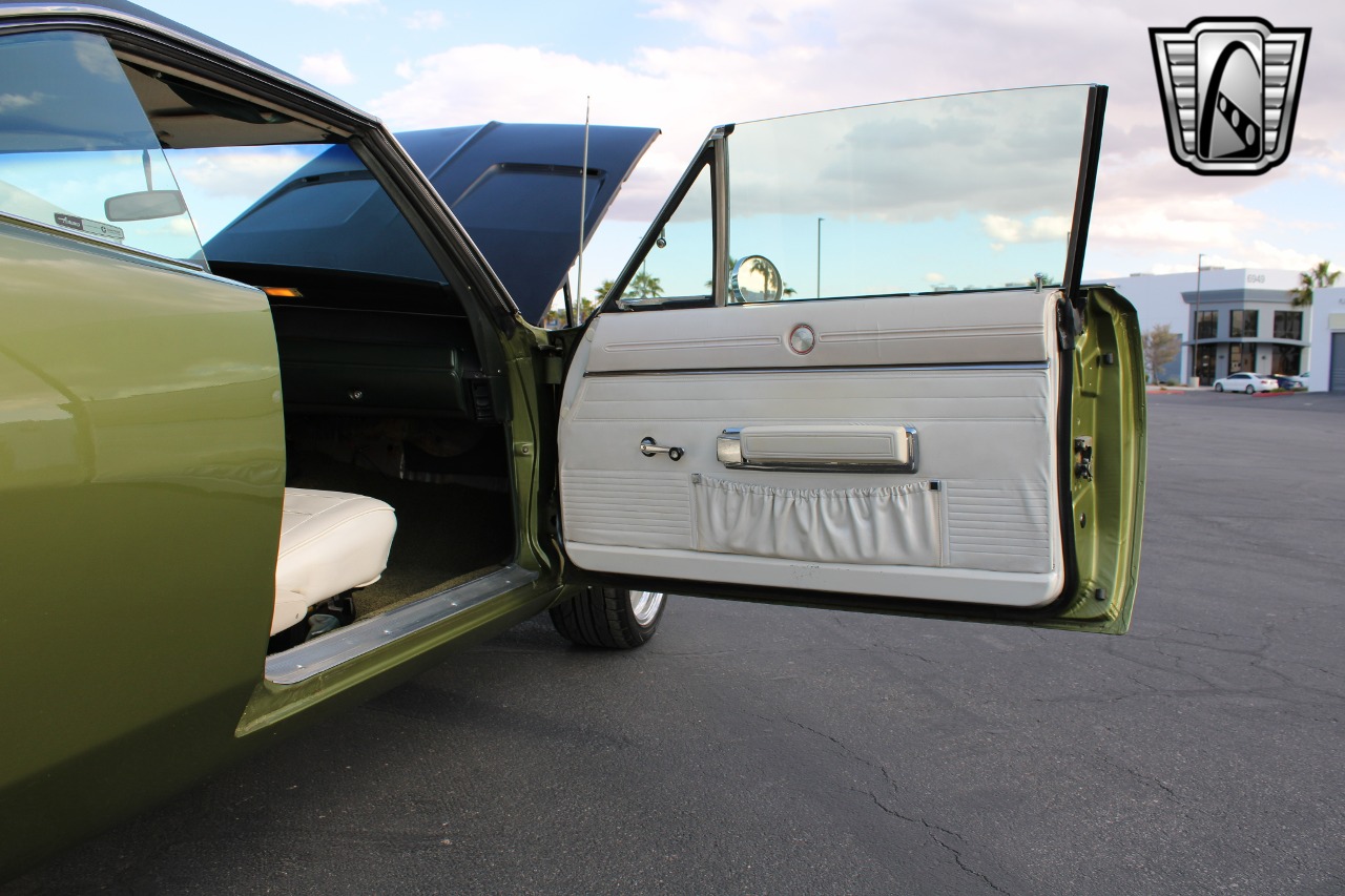1968 Dodge Charger 17
