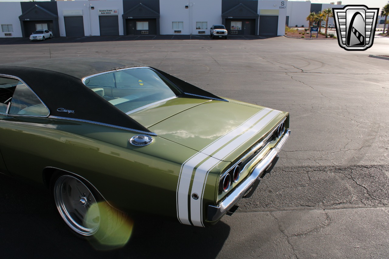 1968 Dodge Charger 38