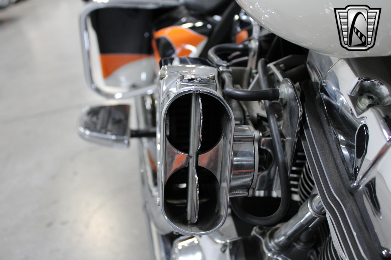2000 HD FLHRCI / Road King Classic 28