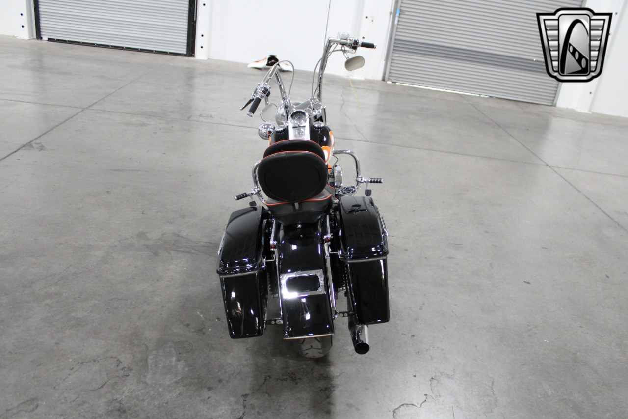 2000 HD FLHRCI / Road King Classic 38