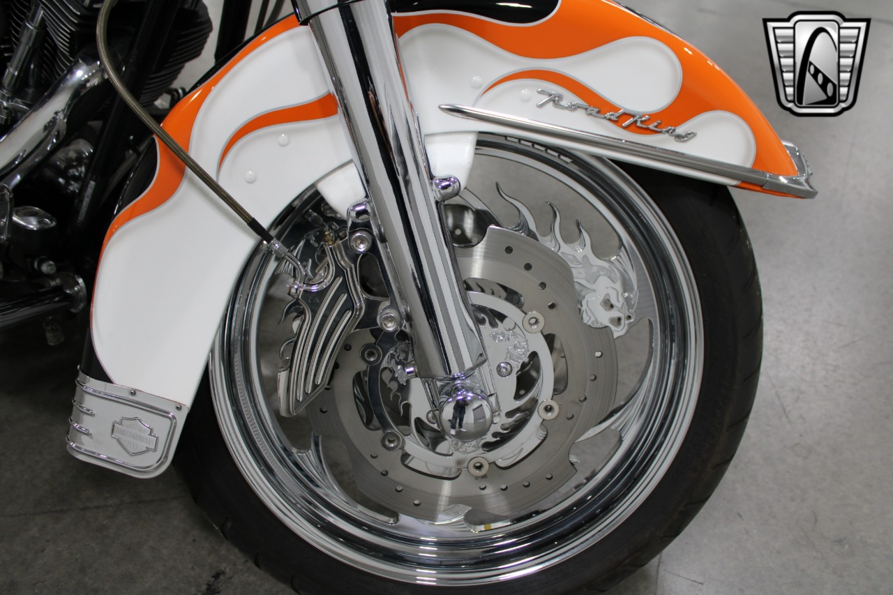 2000 HD FLHRCI / Road King Classic 12