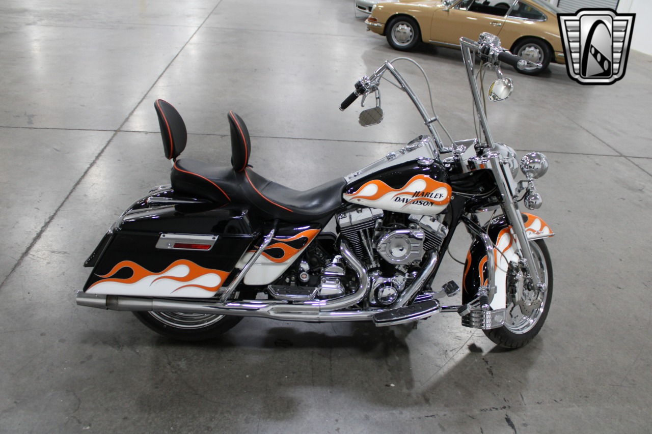 2000 HD FLHRCI / Road King Classic 39