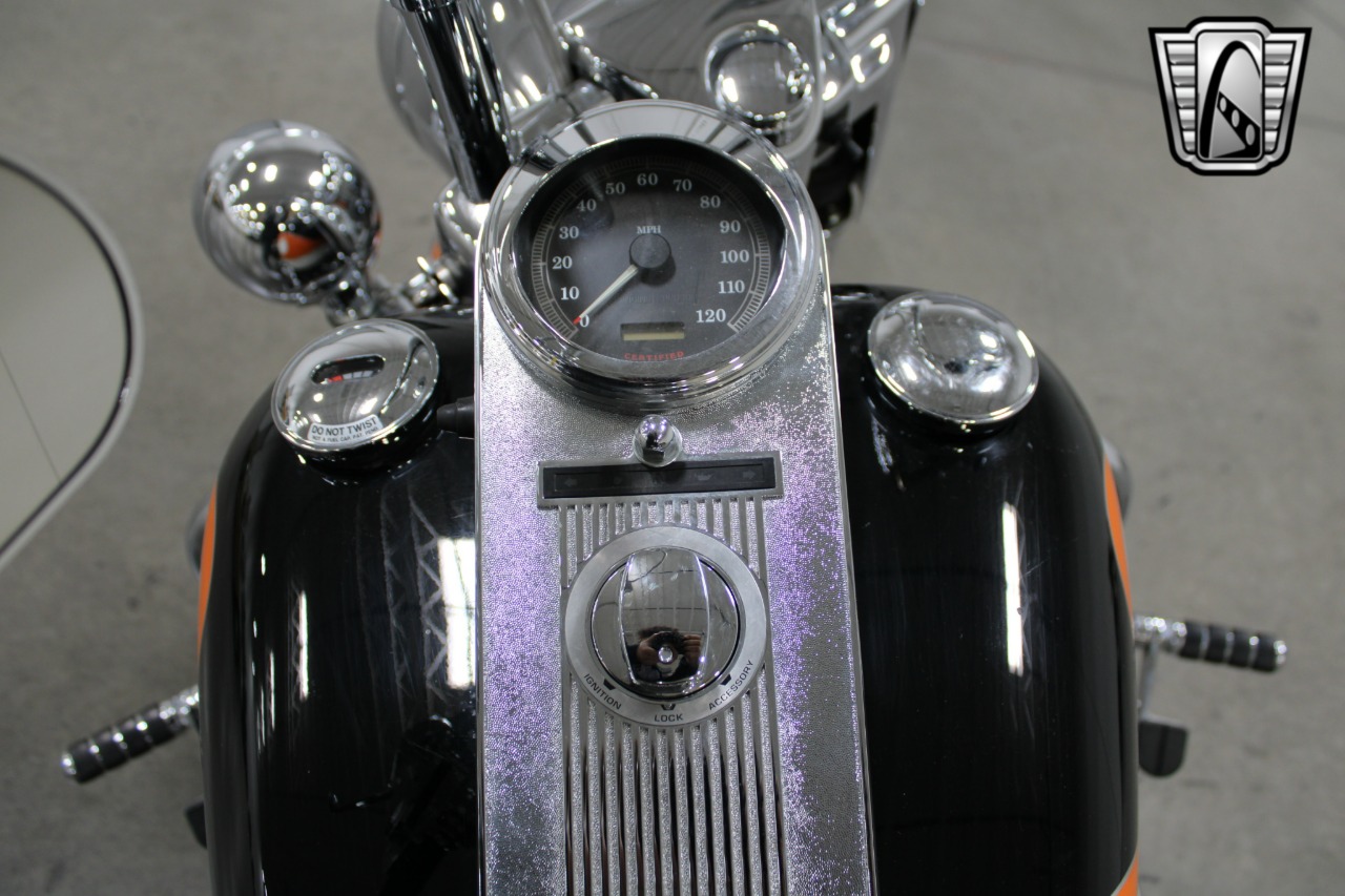 2000 HD FLHRCI / Road King Classic 17