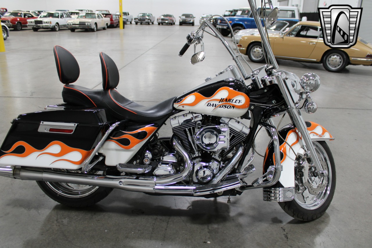 2000 HD FLHRCI / Road King Classic 46