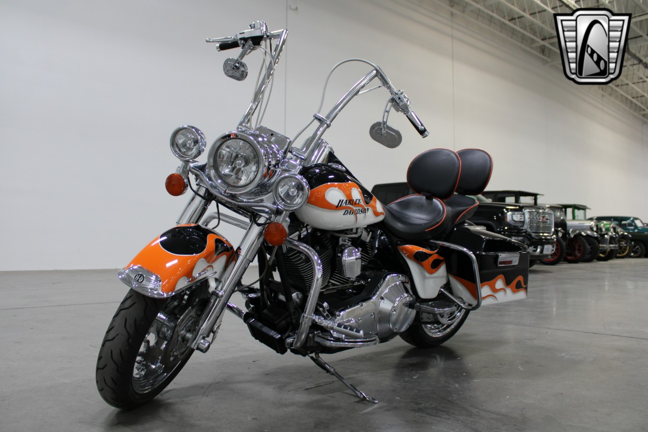 2000 HD FLHRCI / Road King Classic 2