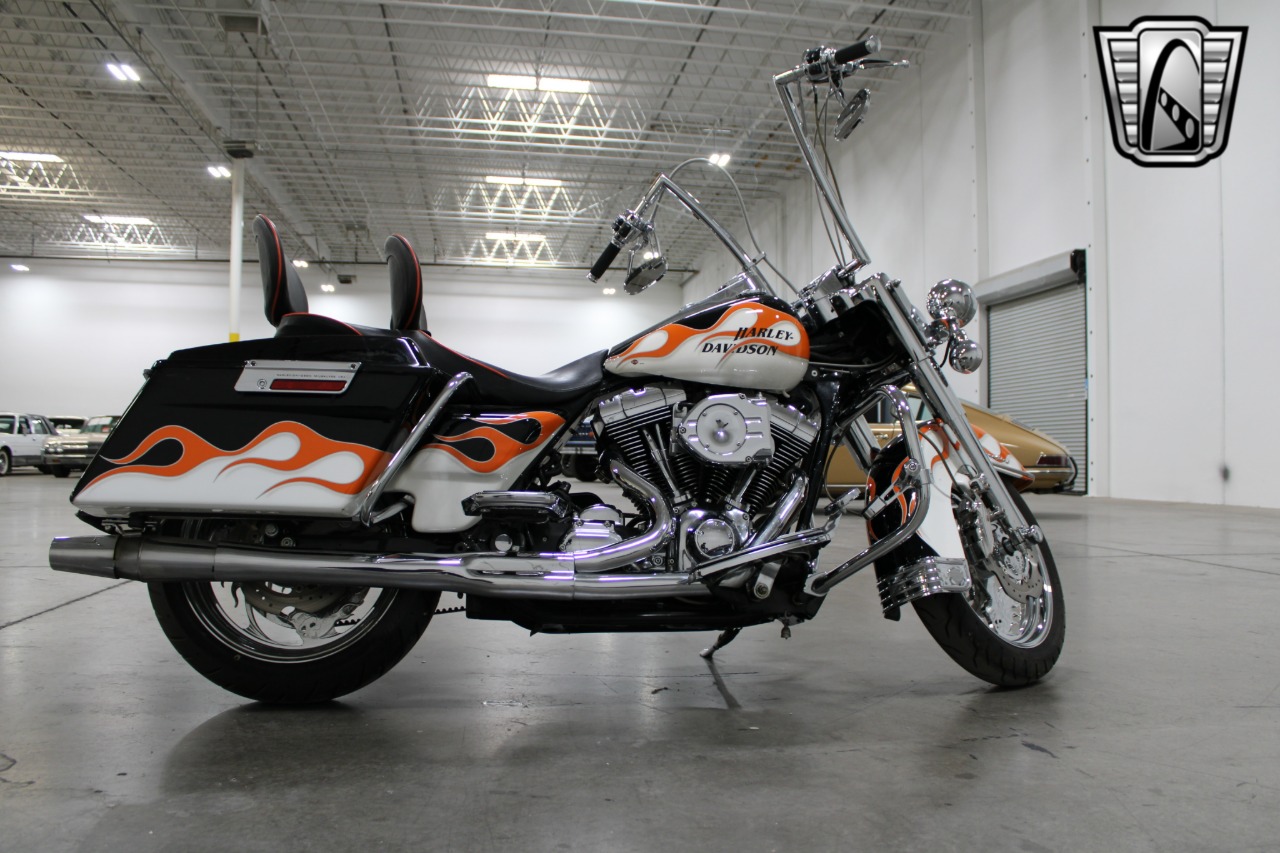 2000 HD FLHRCI / Road King Classic 5