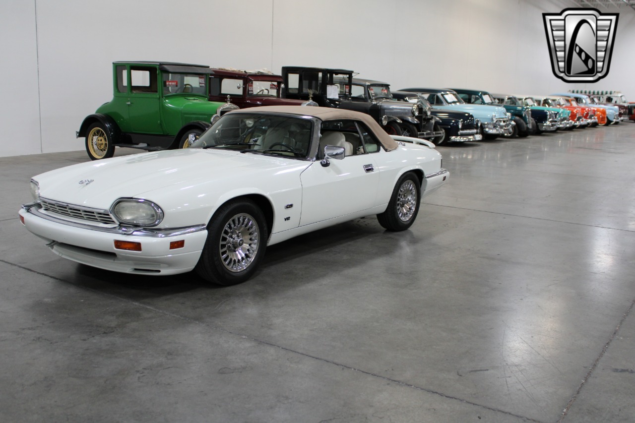 1995 Jaguar XJS 34