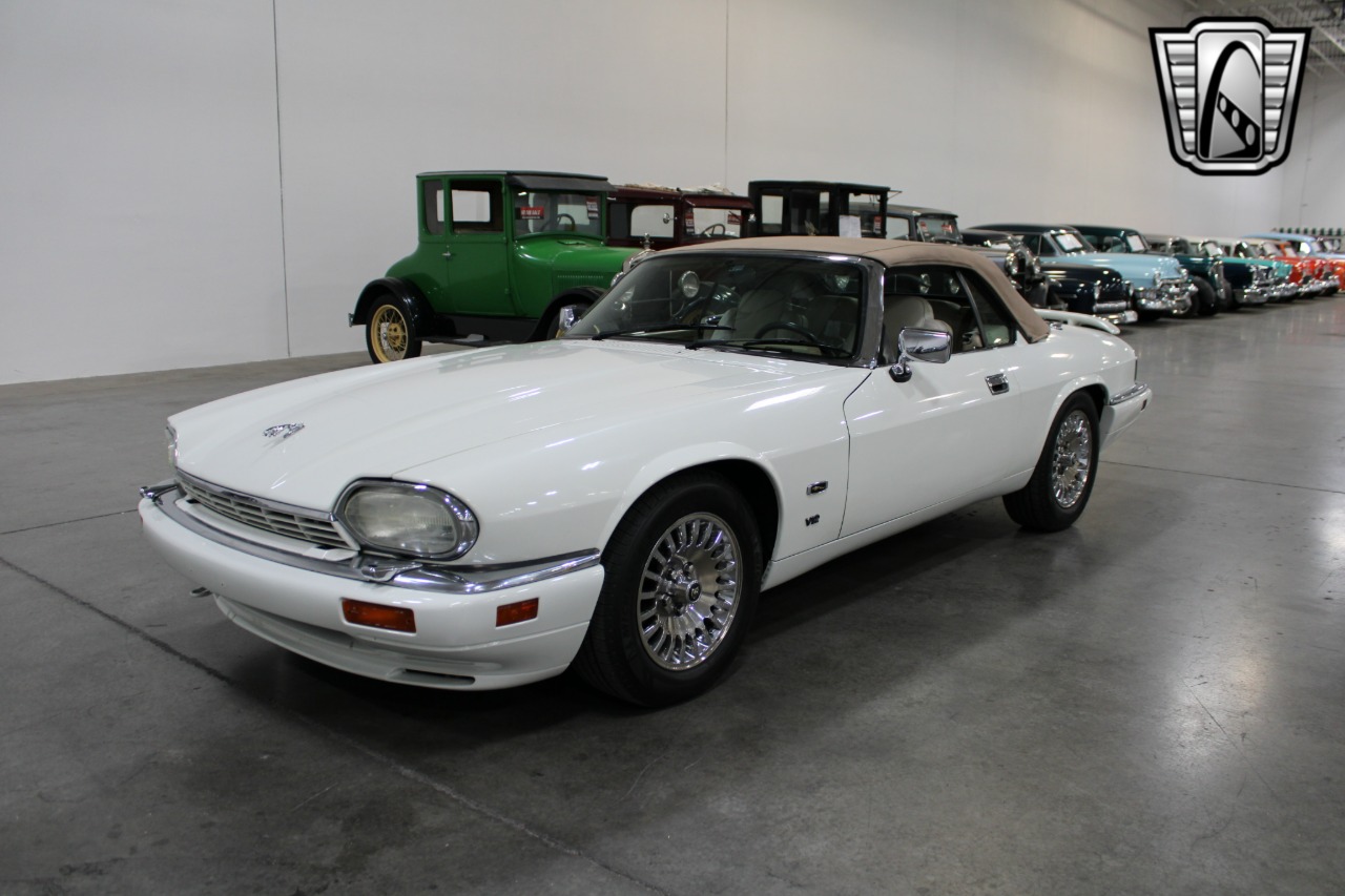 1995 Jaguar XJS 43