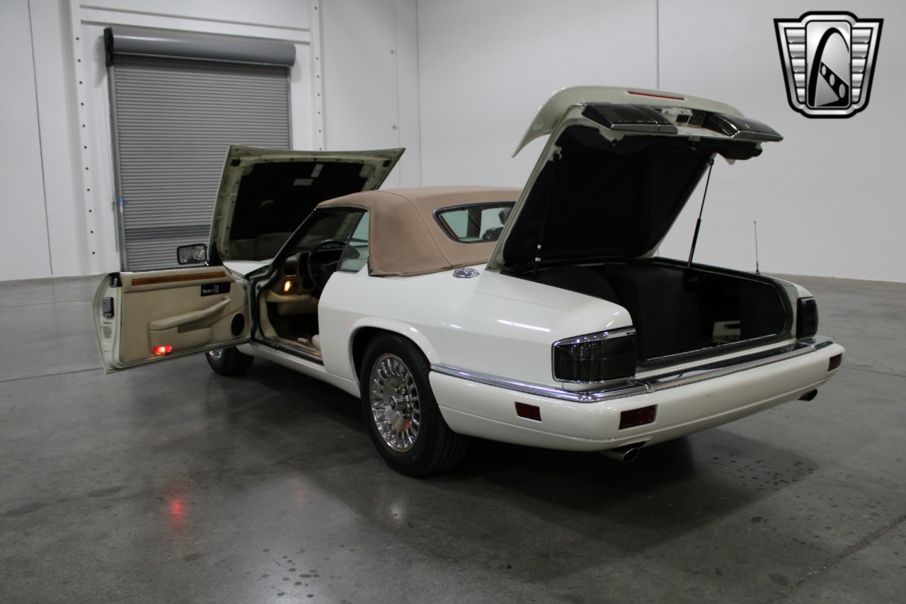 1995 Jaguar XJS 62