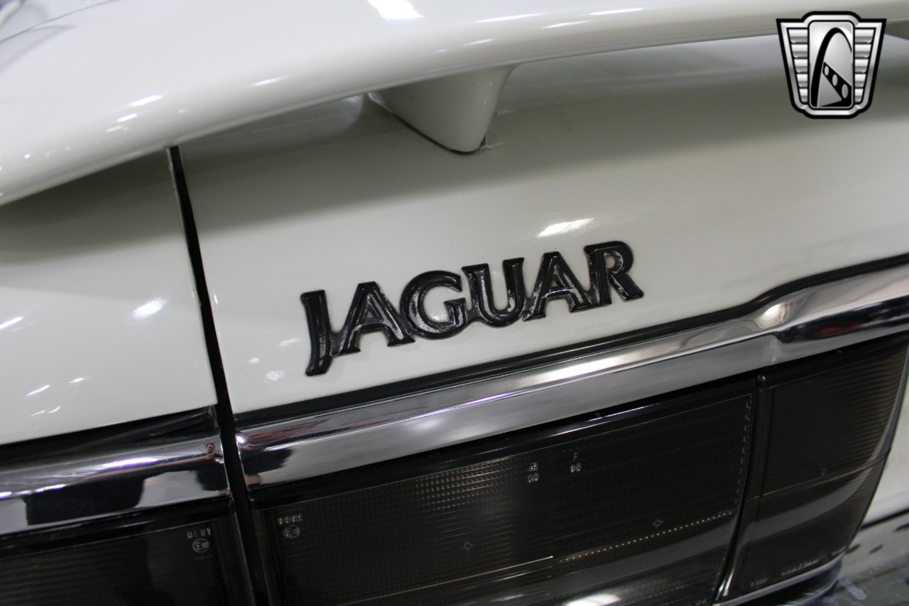 1995 Jaguar XJS 17