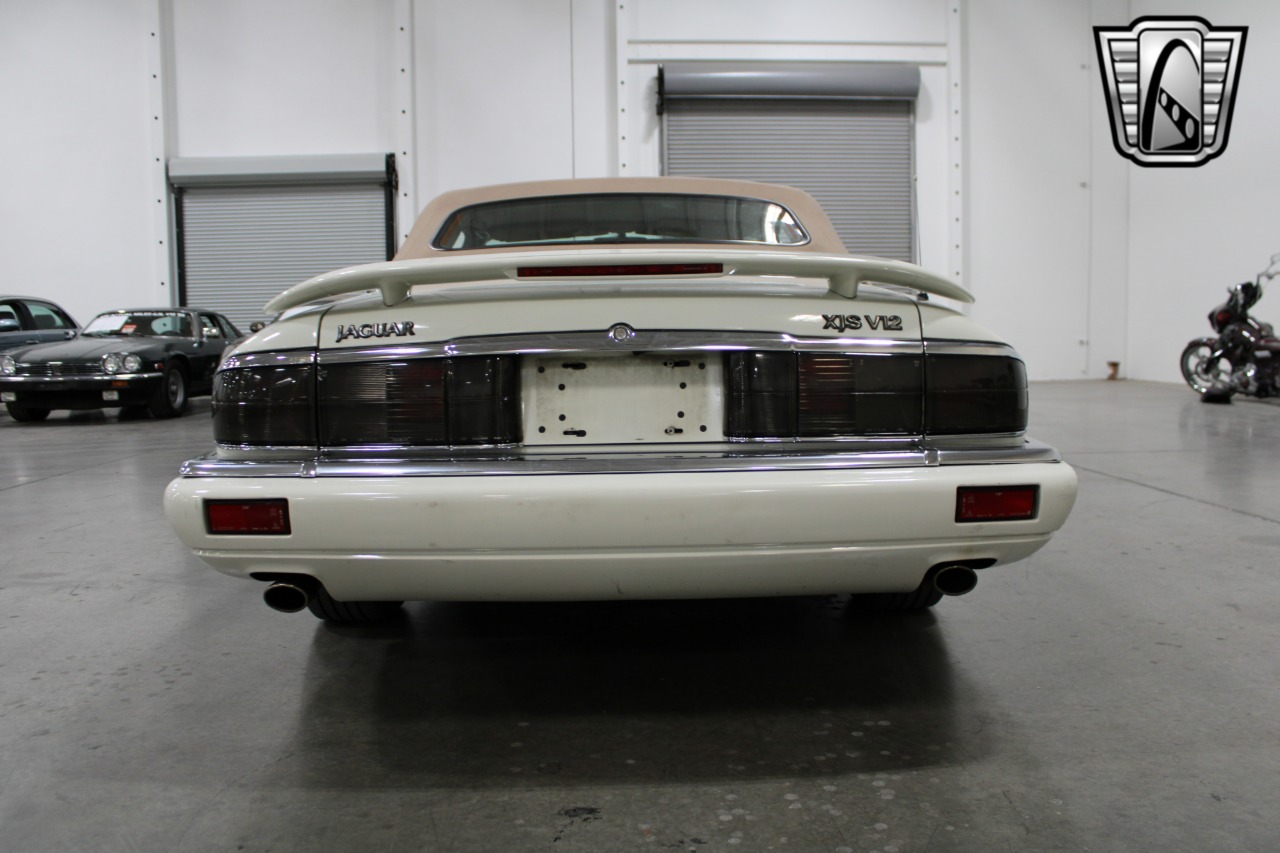 1995 Jaguar XJS 51