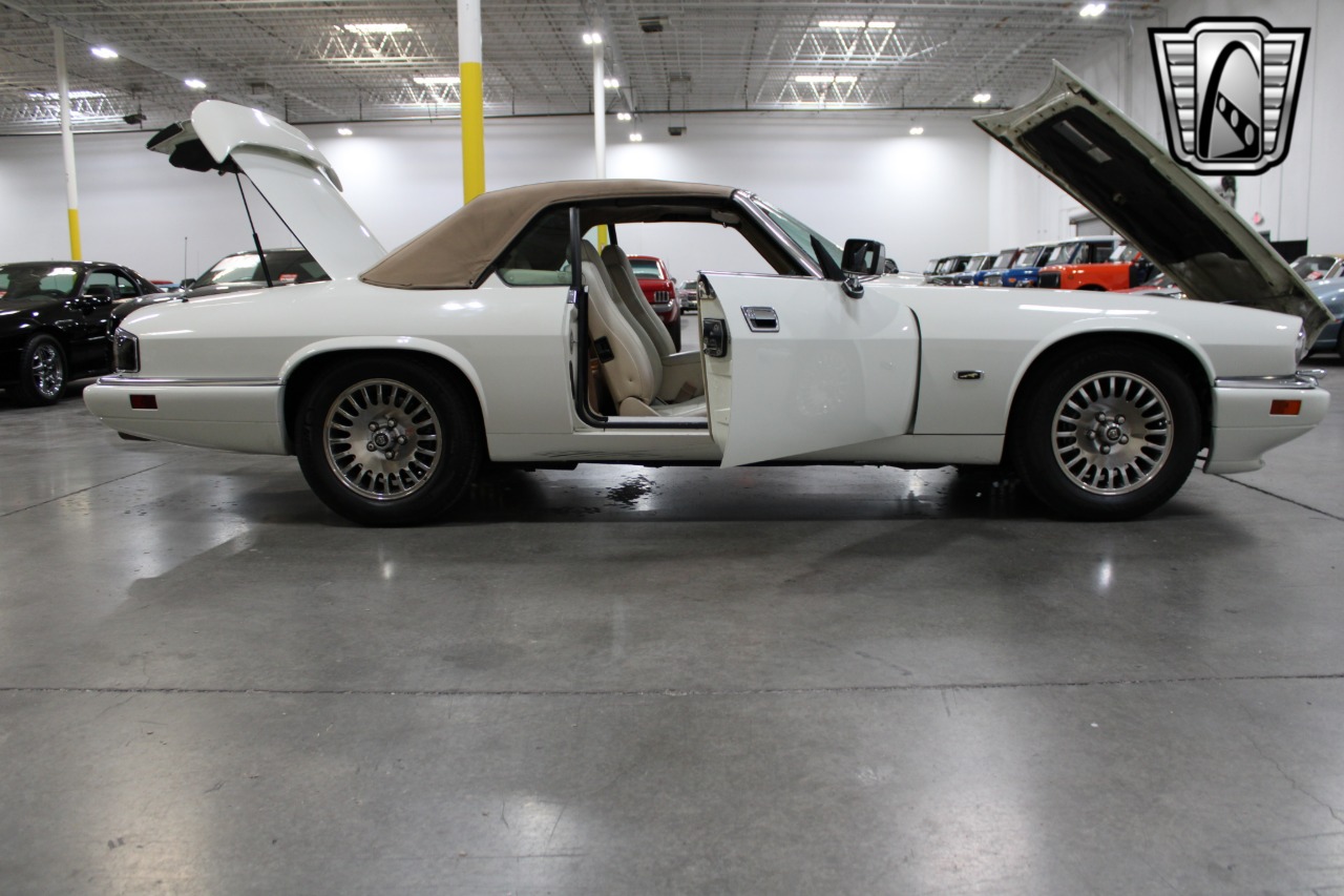 1995 Jaguar XJS 73