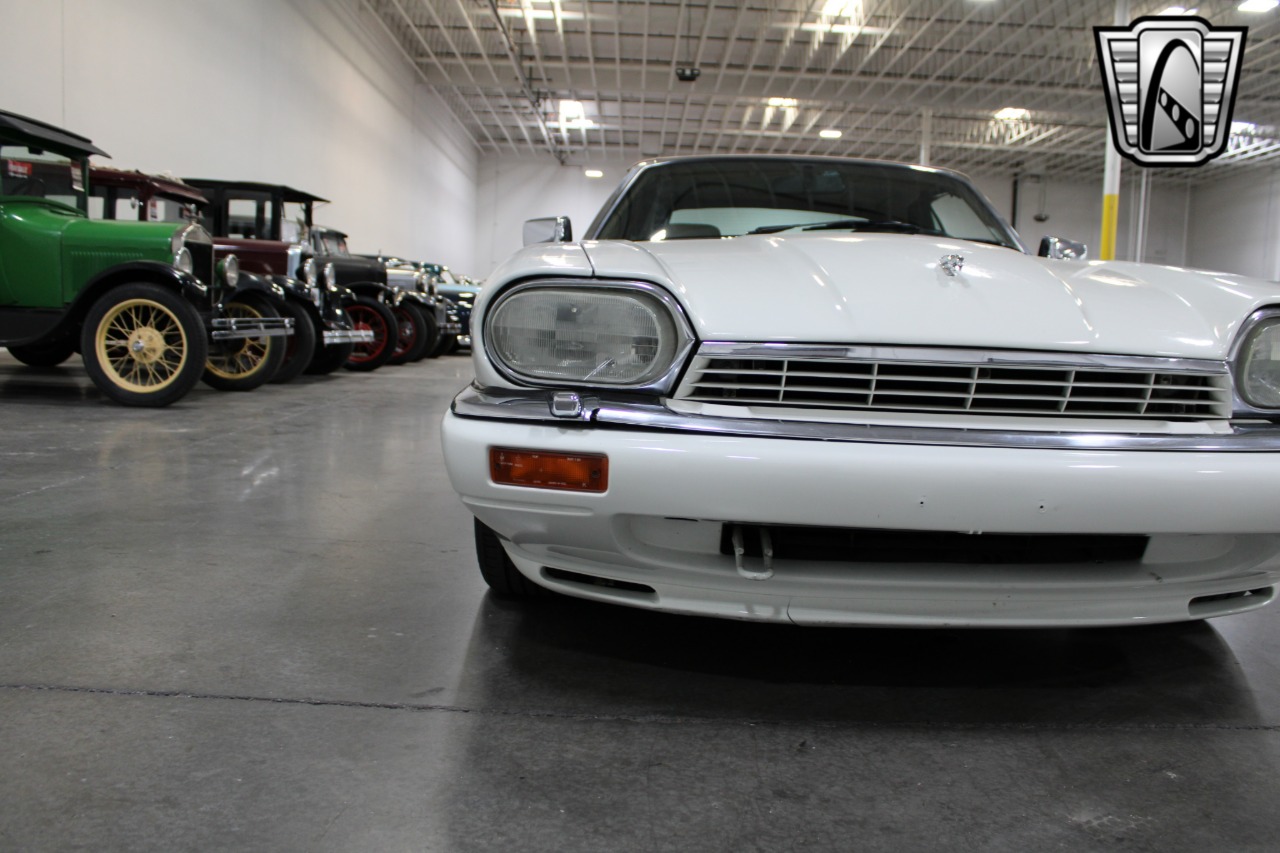 1995 Jaguar XJS 97