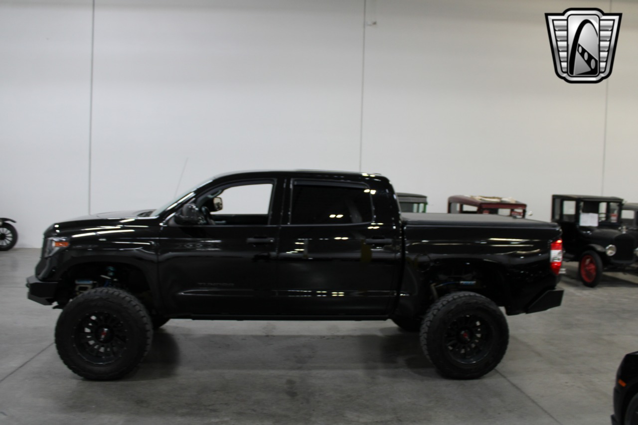 2014 Toyota Tundra 35