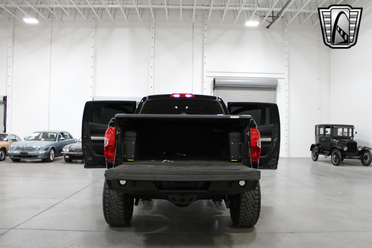 2014 Toyota Tundra 8