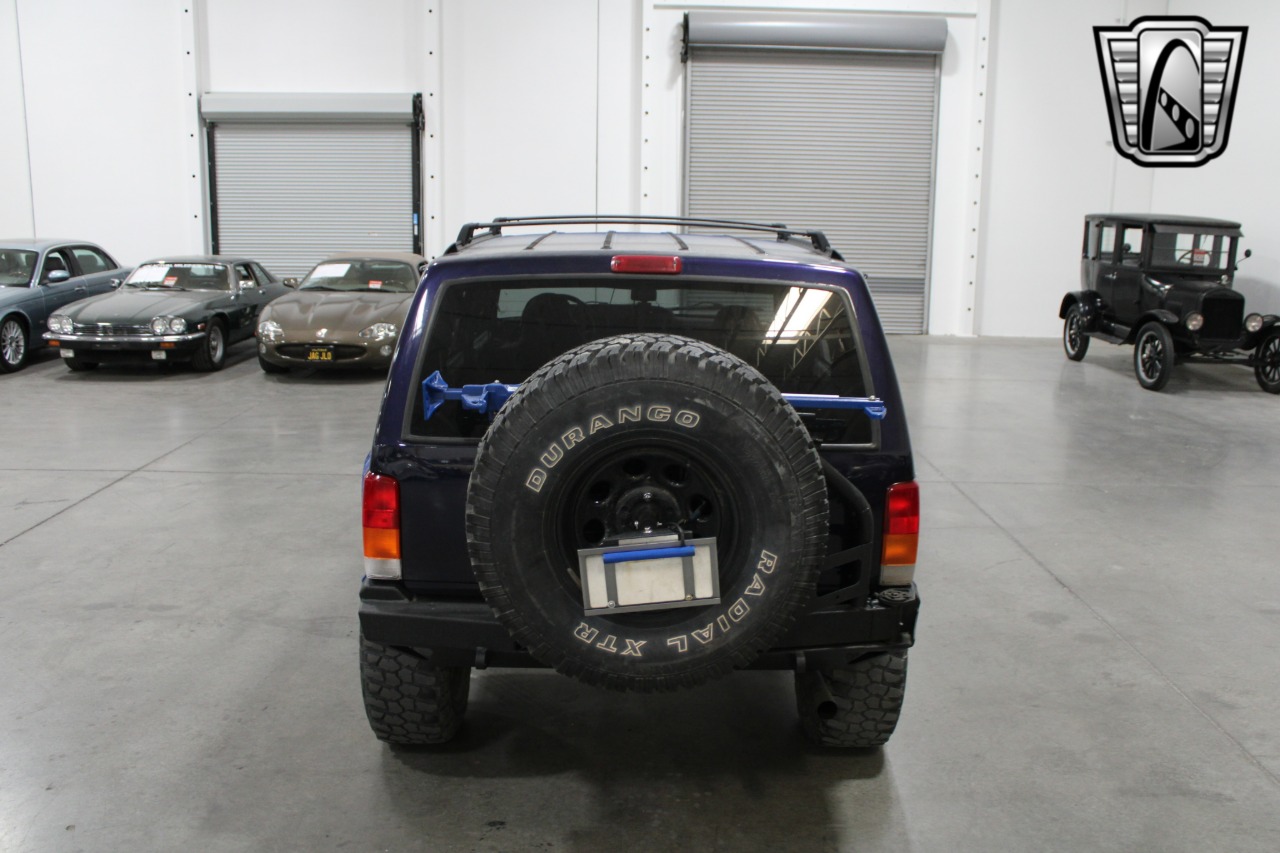 1999 Jeep Cherokee 38