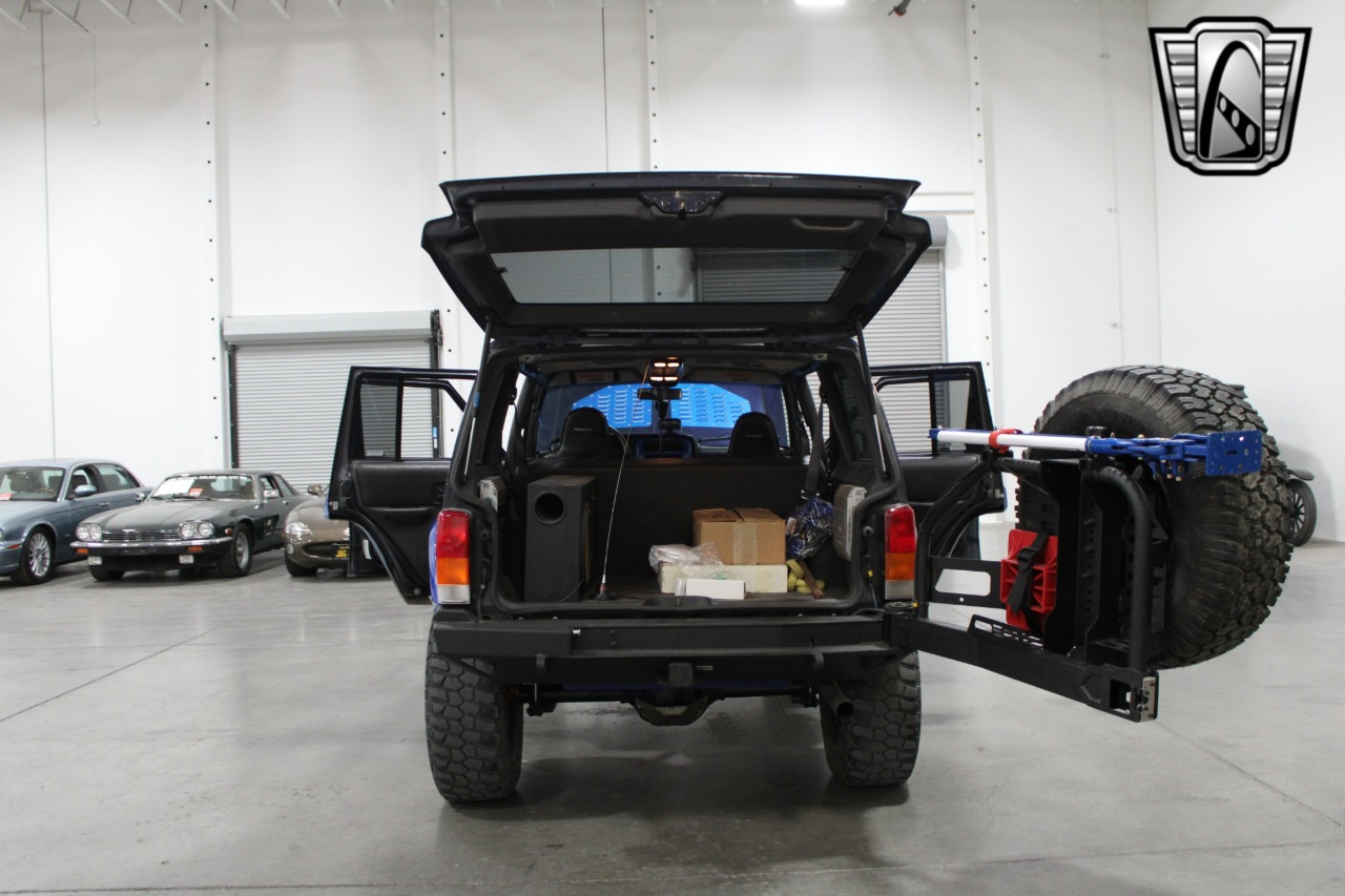 1999 Jeep Cherokee 61