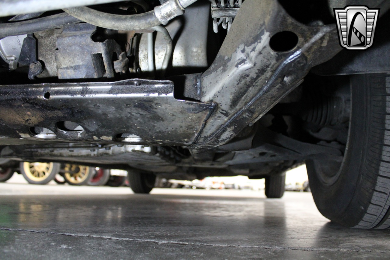 1992 Cadillac DeVille 29