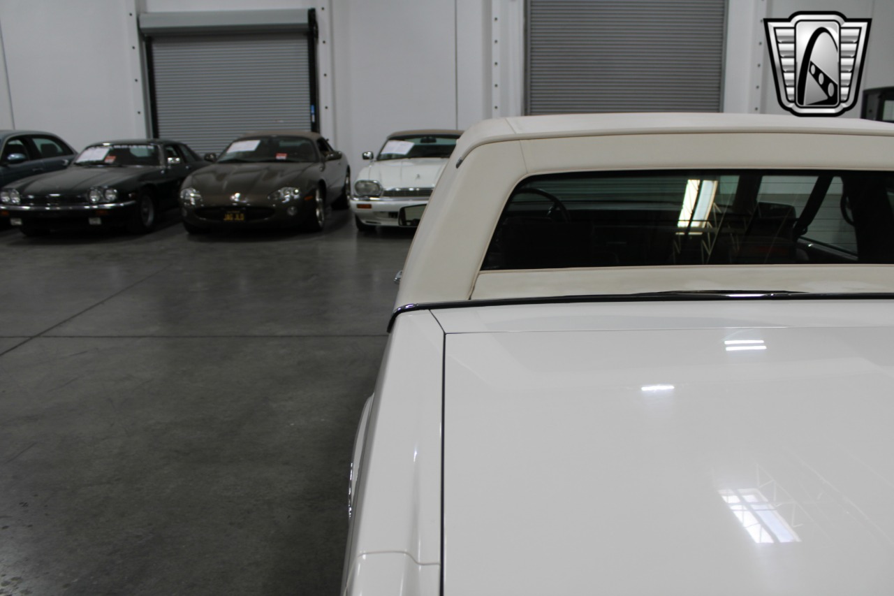 1992 Cadillac DeVille 79