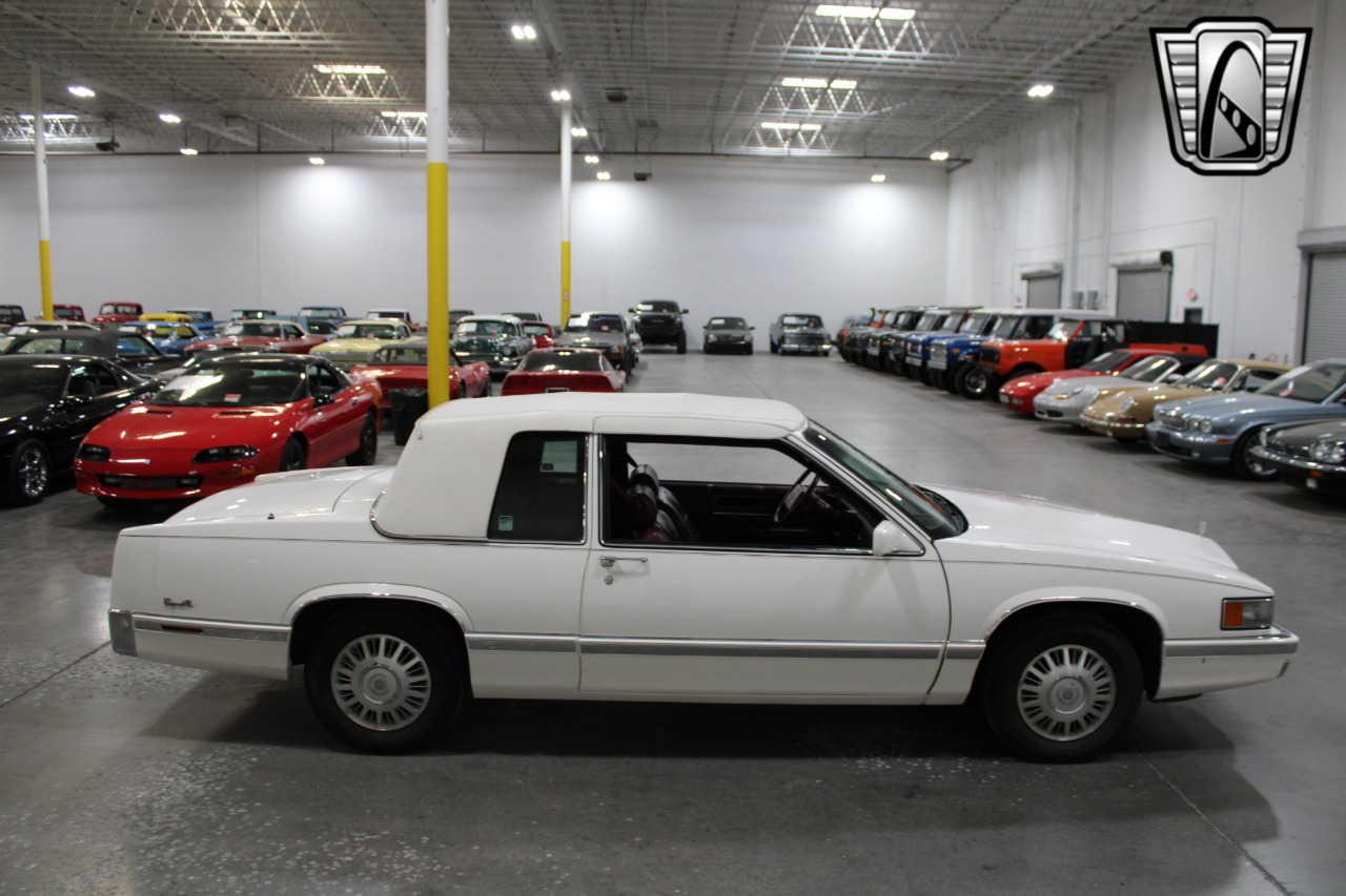 1992 Cadillac DeVille 41