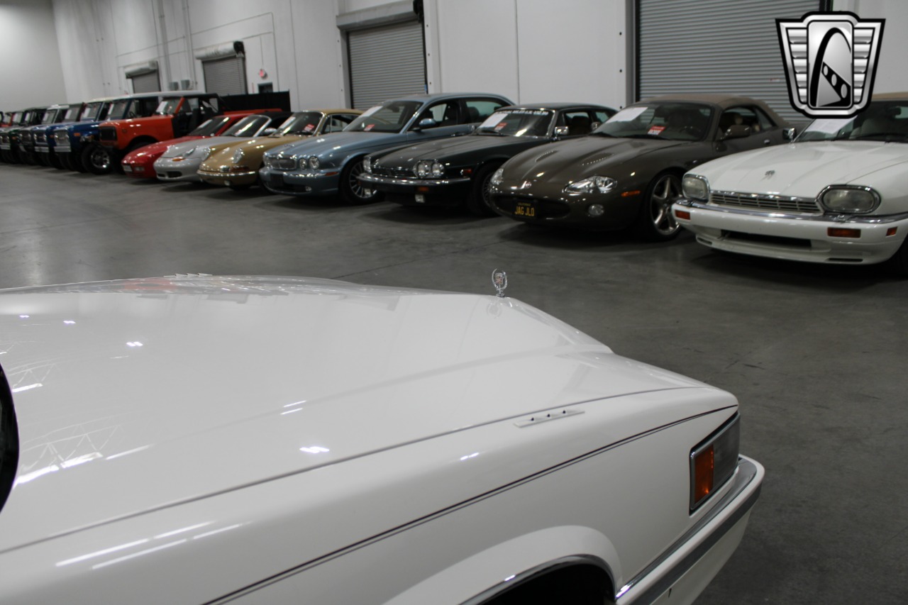 1992 Cadillac DeVille 84