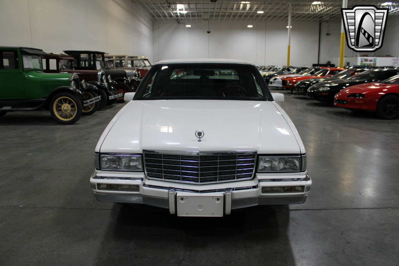 1992 Cadillac DeVille 2