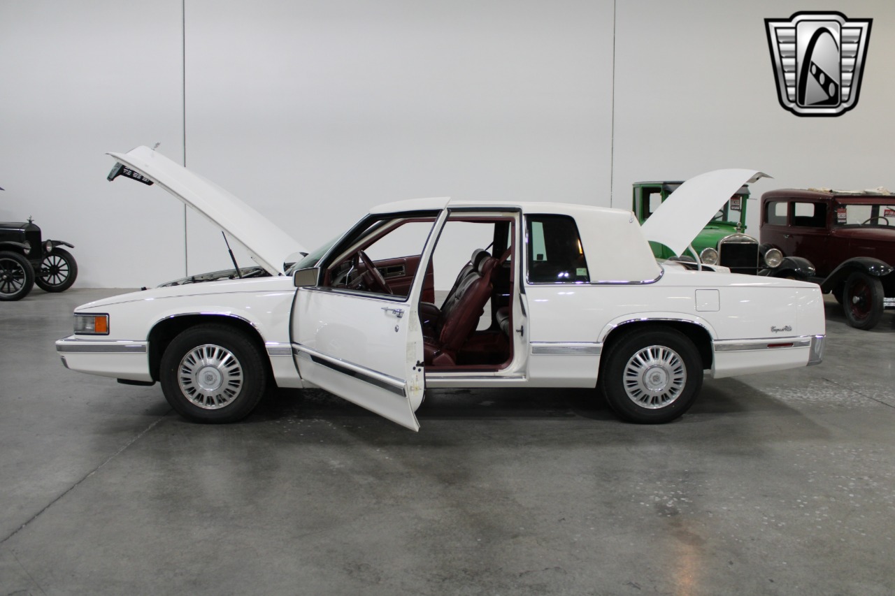 1992 Cadillac DeVille 61
