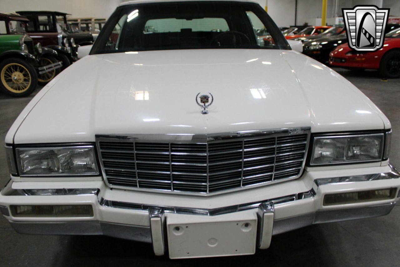 1992 Cadillac DeVille 86