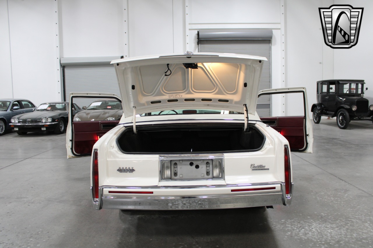 1992 Cadillac DeVille 63