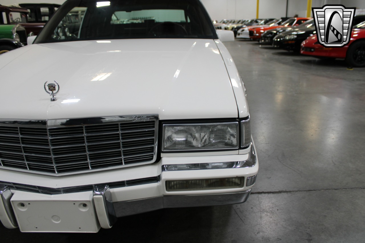 1992 Cadillac DeVille 87
