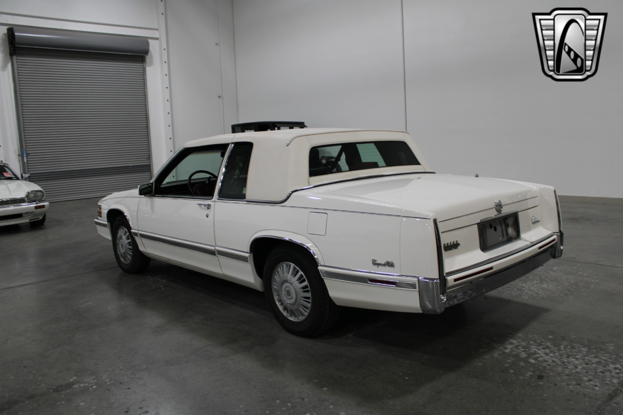 1992 Cadillac DeVille 44