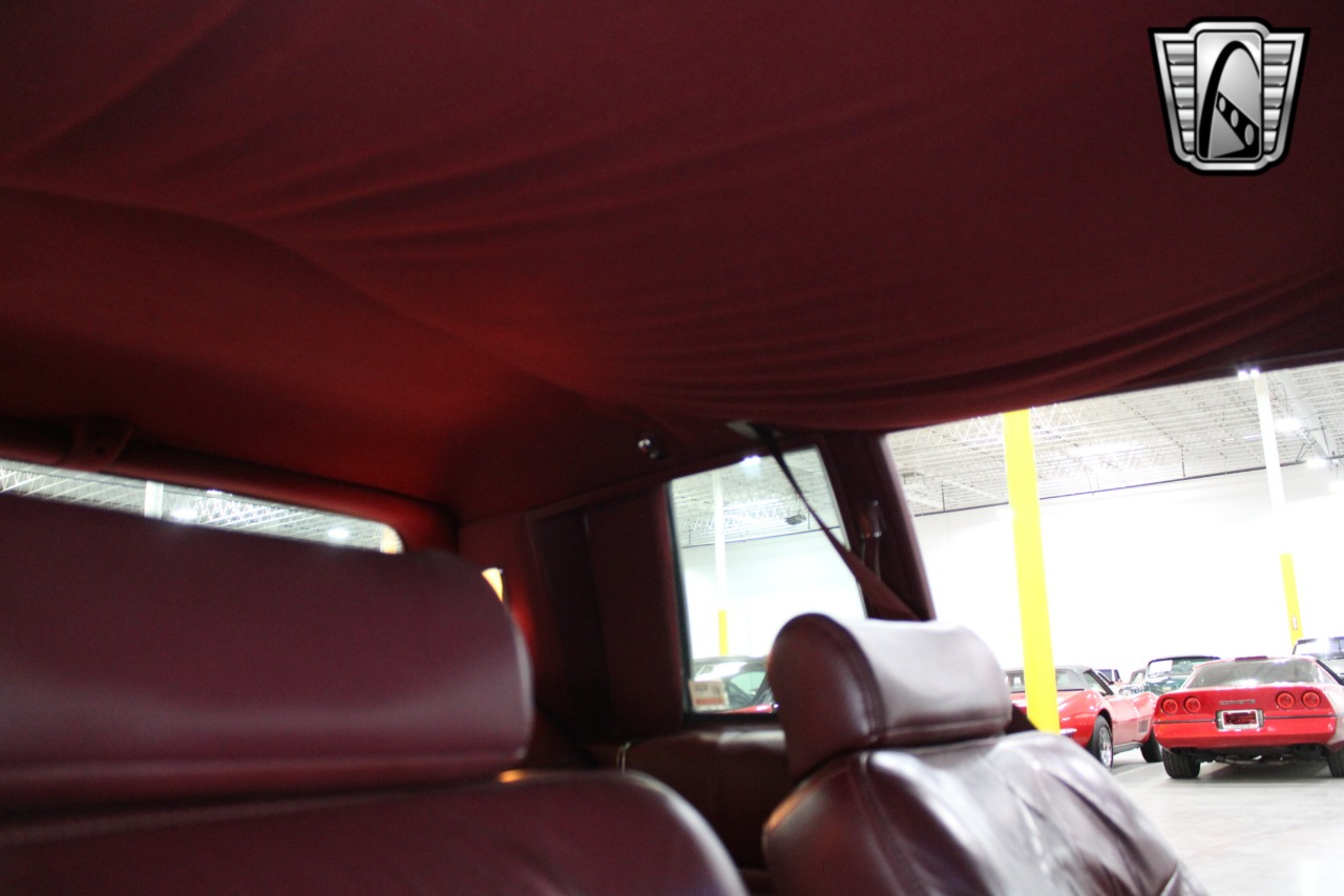 1992 Cadillac DeVille 18