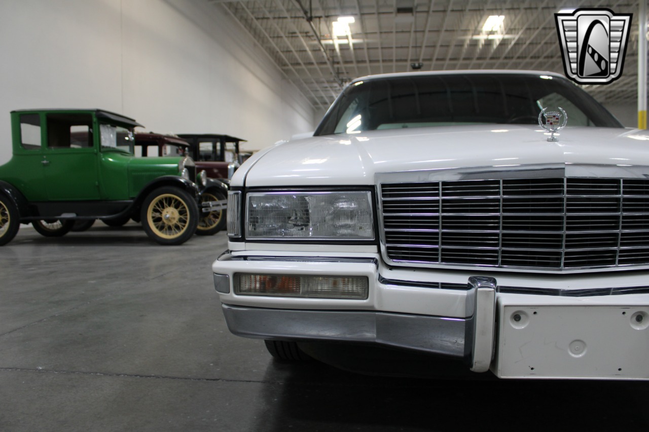 1992 Cadillac DeVille 97