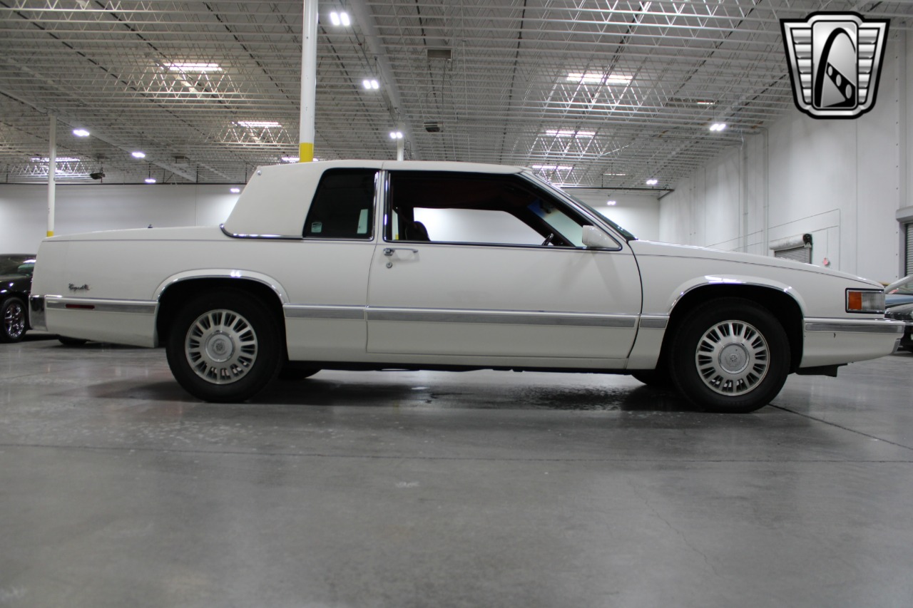 1992 Cadillac DeVille 53