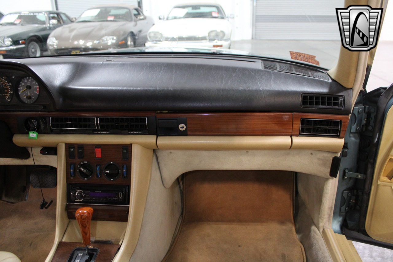 1981 Mercedes-Benz 500 SEL 21