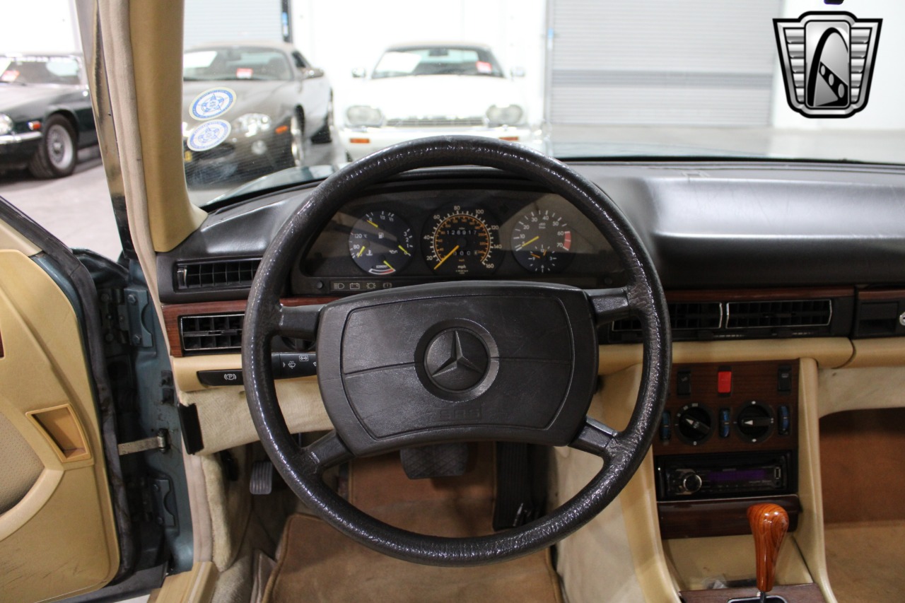 1981 Mercedes-Benz 500 SEL 22