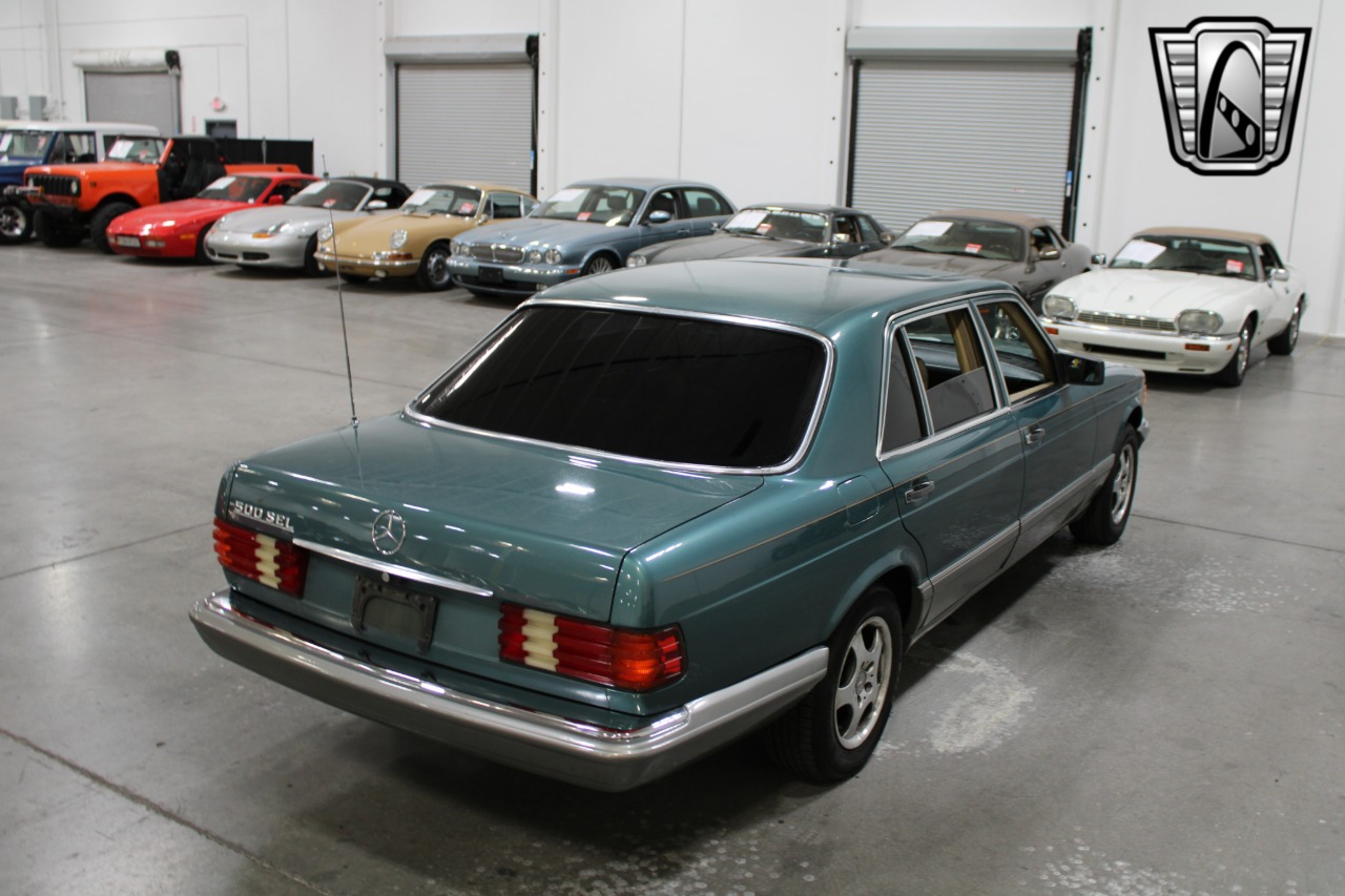 1981 Mercedes-Benz 500 SEL 39