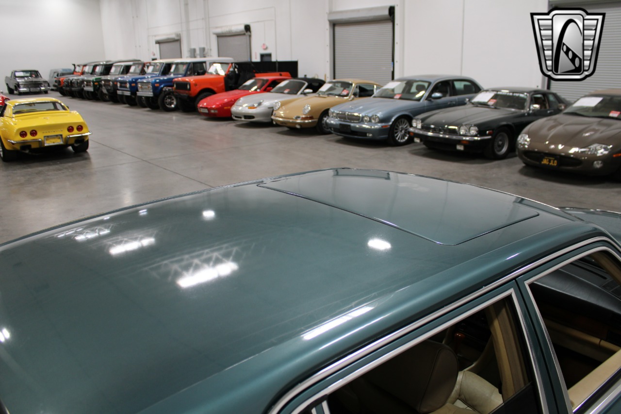 1981 Mercedes-Benz 500 SEL 84