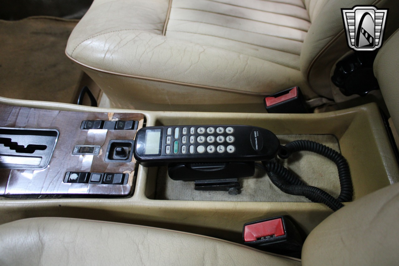 1981 Mercedes-Benz 500 SEL 23