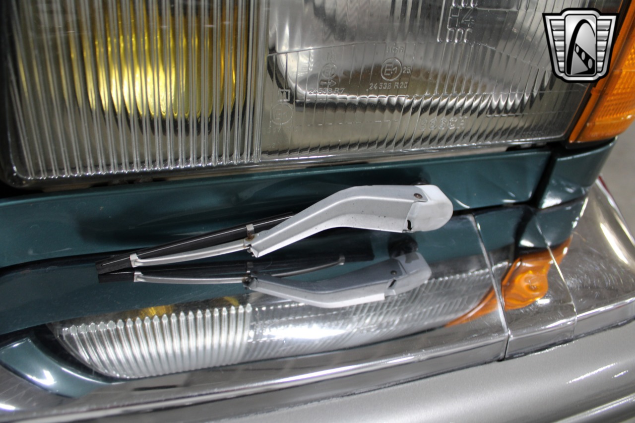 1981 Mercedes-Benz 500 SEL 12