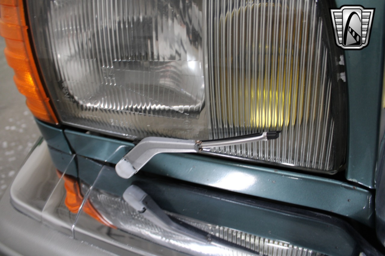 1981 Mercedes-Benz 500 SEL 13