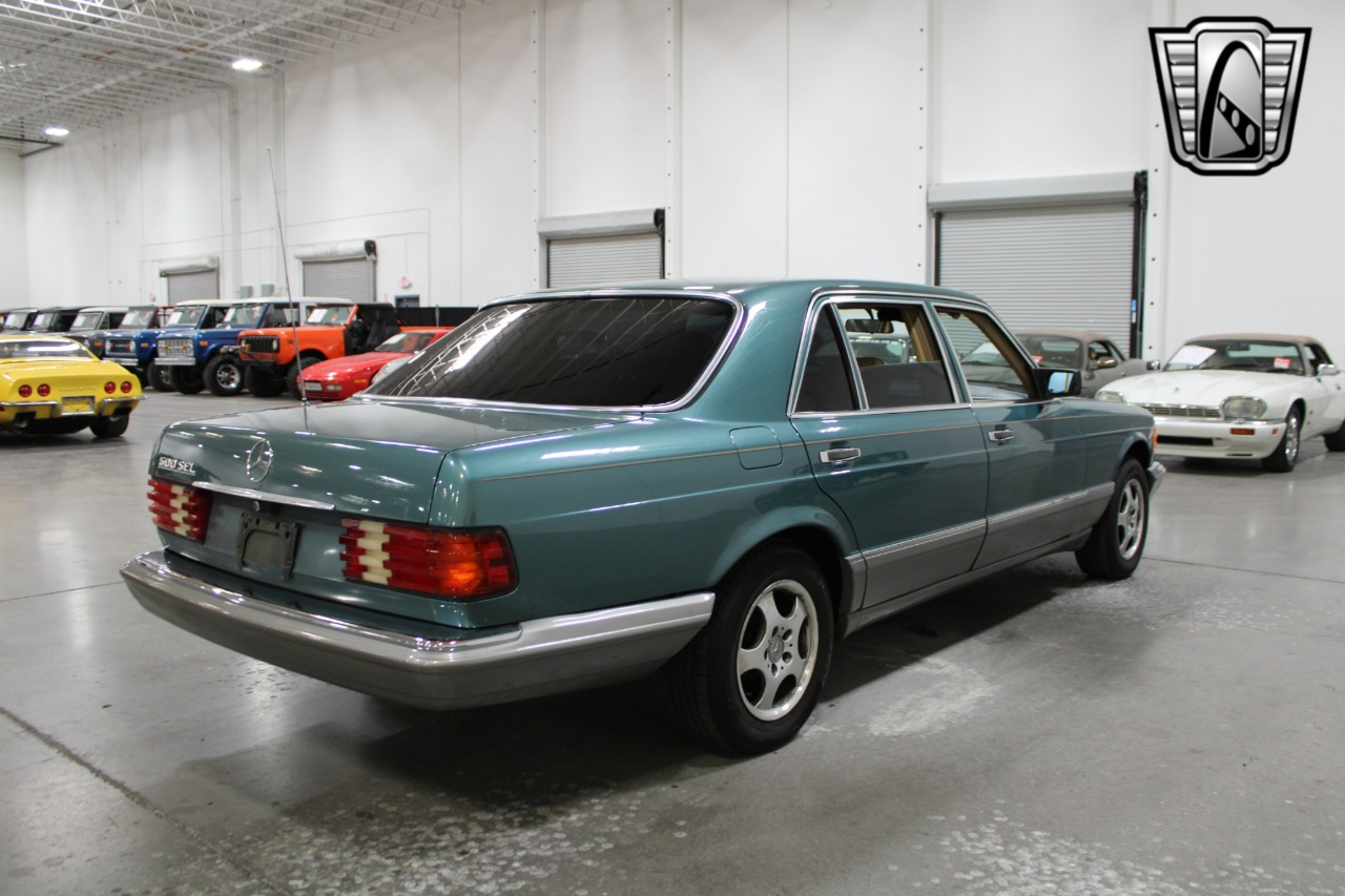 1981 Mercedes-Benz 500 SEL 44